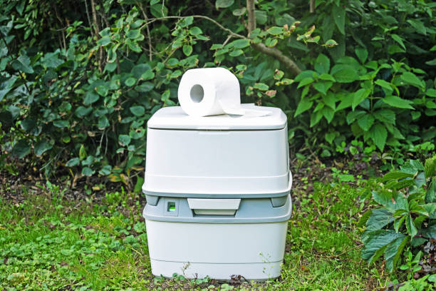 Best Portable toilet rental cost  in Bluewell, WV