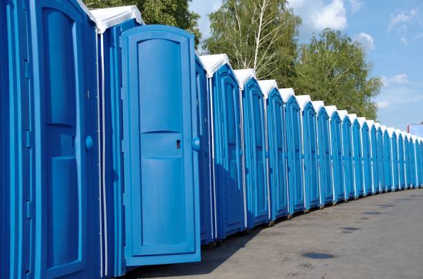 Affordable portable toilet rental in Bluewell, WV
